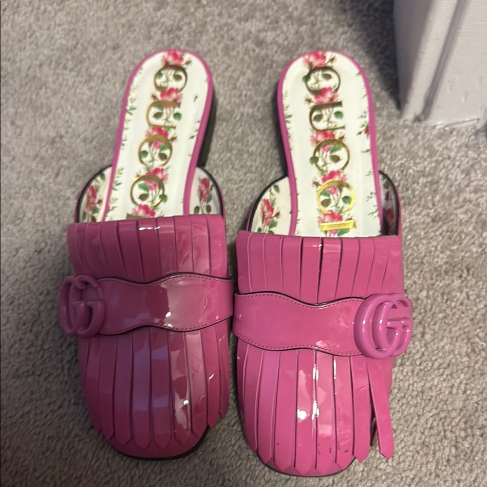 Pink gucci Shoes